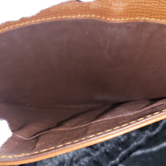 Burberrys Vintage Clutch - Picture 3 of 8